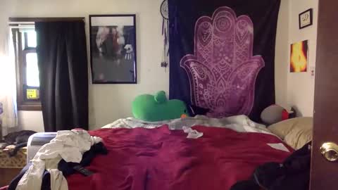 Snapshot of kylianna chatting on 09/09/25, 05:01 Kylianna online show from 09/09/25, 05:01