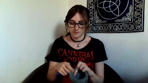 Snapshot of kylianna chatting on 10/07/25, 07:11 Kylianna online show from 10/07/25, 07:11