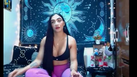 Snapshot of kylie_capricorn chatting on 05/28/26, 10:29 kylie online show from 05/28/26, 10:29