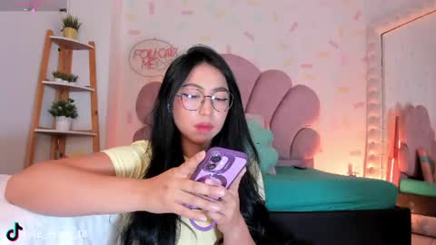 Kylie online show from 07/23/26, 09:24