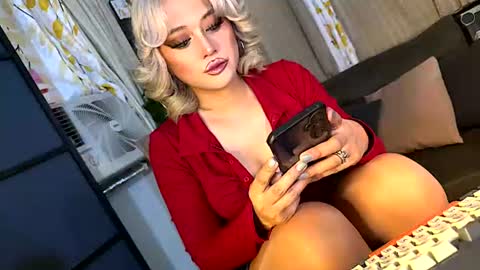 kylie online show from 07/14/26, 03:51