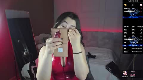 Kylie online show from 10/11/25, 05:39