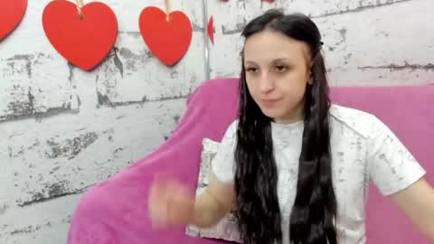 Snapshot of kylie_murr chatting on 02/16/26, 01:46 kylie_murr online show from 02/16/26, 01:46