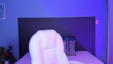 Kylie Reyes  online show from 12/04/24, 08:07