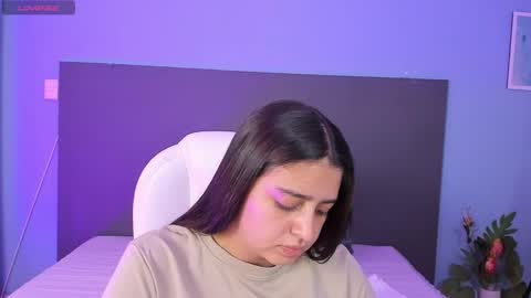 Kylie Reyes  online show from 12/23/24, 08:03