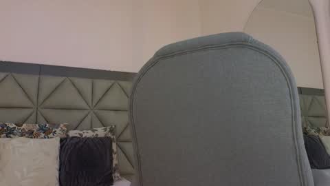 Snapshot of kylie_reyes chatting on 11/19/25, 07:36 Kylie Reyes online show from 11/19/25, 07:36