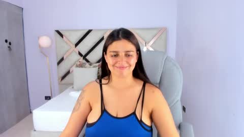 Kylie Reyes  online show from 06/04/26, 07:09