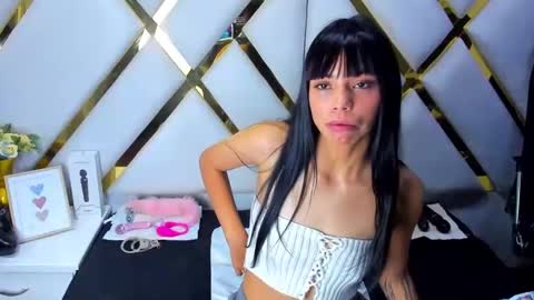 kylie online show from 12/05/24, 02:31