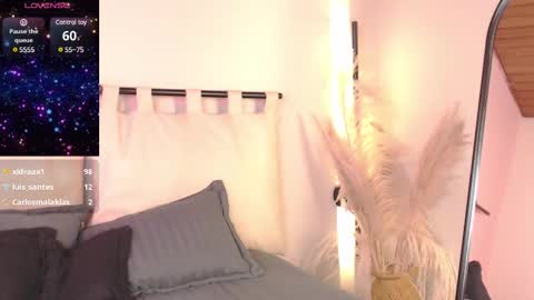 Kylie  online show from 02/15/25, 02:33