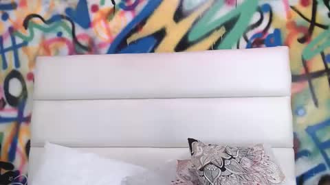 Melissa online show from 12/30/24, 05:23