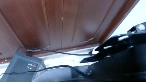 Melissa online show from 10/12/25, 10:47