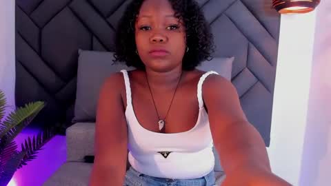Snapshot of kyliee_vega chatting on 06/07/26, 12:31 kyliee_vega online show from 06/07/26, 12:31