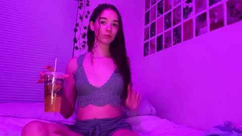 Kylie online show from 02/11/25, 02:57