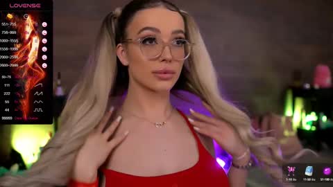 Kylie online show from 02/11/25, 03:50