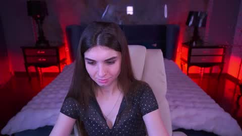 Nicole online show from 07/21/26, 07:00