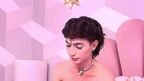 Kylie jl online show from 11/25/25, 07:47