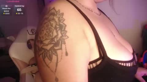 kylievoosx online show from 06/09/26, 10:10