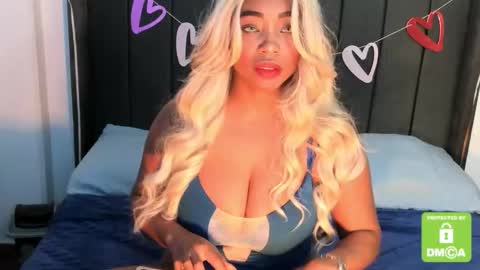 kylie white boobs online show from 02/06/26, 08:01