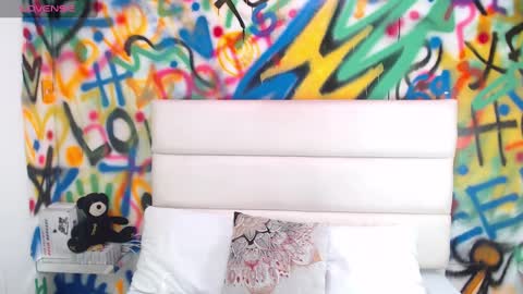 Kylie online show from 01/04/25, 11:33