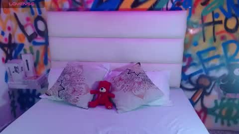 Kylie online show from 01/10/25, 10:50