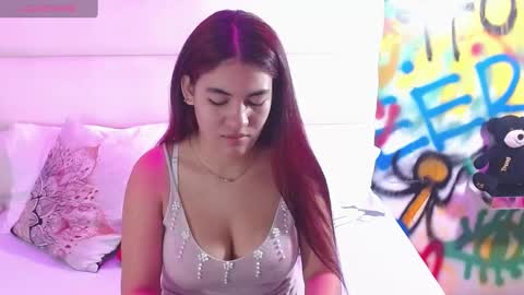 Kylie online show from 01/11/25, 04:59