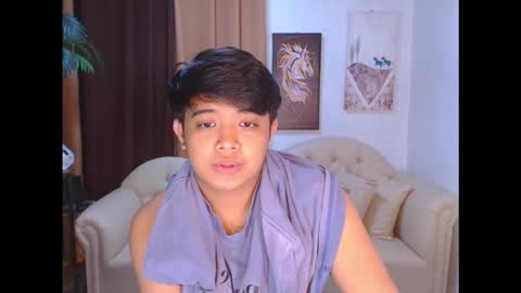 Snapshot of kyll_collins chatting on 11/12/25, 05:24 kyll_collins online show from 11/12/25, 05:24