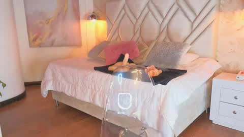 Snapshot of kylle_2050 chatting on 03/02/25, 11:50 Kyle online show from 03/02/25, 11:50