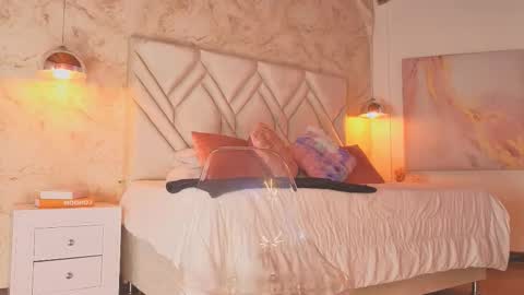 Snapshot of kylle_2050 chatting on 09/09/25, 11:21 Kyle online show from 09/09/25, 11:21