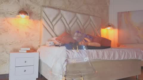 Snapshot of kylle_2050 chatting on 09/28/25, 11:48 Kyle online show from 09/28/25, 11:48