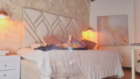 Snapshot of kylle_2050 chatting on 10/07/25, 11:18 Kyle online show from 10/07/25, 11:18