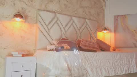 Snapshot of kylle_2050 chatting on 10/23/25, 11:20 Kyle online show from 10/23/25, 11:20