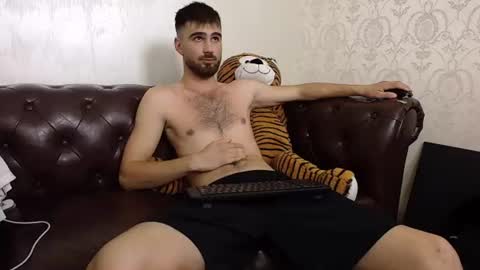 KyloEast online show from 07/28/26, 11:50