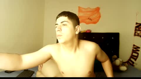 kymberlyanlucas2 online show from 10/30/25, 04:41