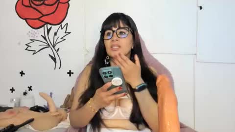 call me kim  online show from 10/17/25, 08:44