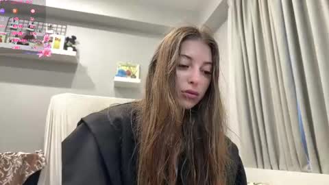 Selena online show from 06/27/26, 02:16