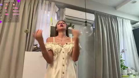 Selena online show from 07/18/26, 02:16