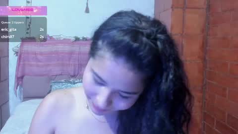 Snapshot of kyomi_beth chatting on 12/27/24, 12:34 kyomi online show from 12/27/24, 12:34
