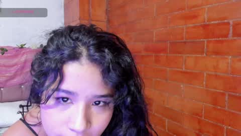 Snapshot of kyomi_beth chatting on 01/13/25, 08:48 kyomi online show from 01/13/25, 08:48