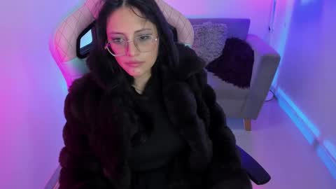 Kyomi online show from 12/10/24, 12:16