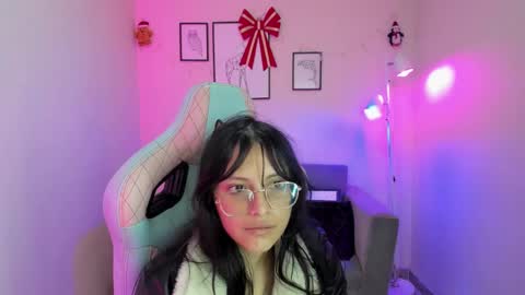 Kyomi online show from 12/23/24, 12:19
