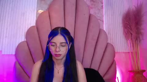 kyomi_hunt online show from 07/20/26, 04:27