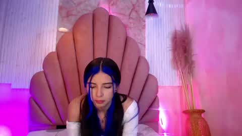 kyomi_hunt online show from 07/21/26, 03:42