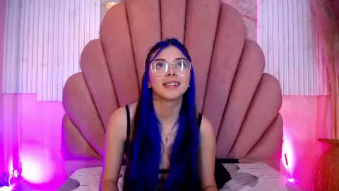 kyomi_hunt online show from 07/23/26, 03:48