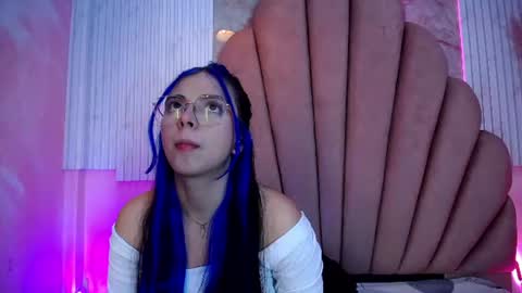 kyomi_hunt online show from 07/26/26, 04:42