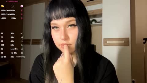 Eva online show from 11/29/25, 05:27