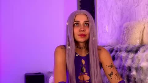 kyradesire online show from 06/18/26, 02:54
