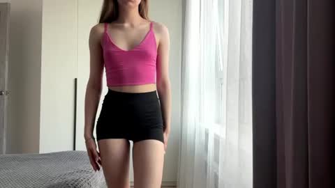 Kira online show from 06/20/26, 06:38