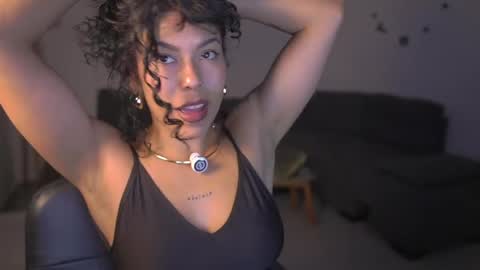 schedule 300 pm - 1100pm colombia time online show from 05/22/26, 11:32