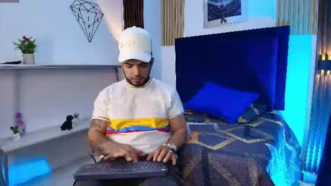 Snapshot of kyro_blaze chatting on 06/12/26, 11:09 Kyro Blaze online show from 06/12/26, 11:09