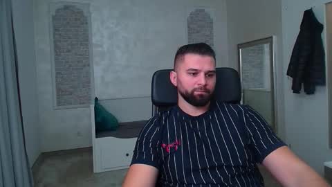 Snapshot of kysononyx chatting on 10/27/25, 07:23 KysonOnyx online show from 10/27/25, 07:23